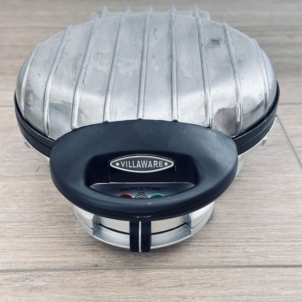 Heart Waffle Maker VillaWare UNO Model 2003 Waffler Valentine TESTED